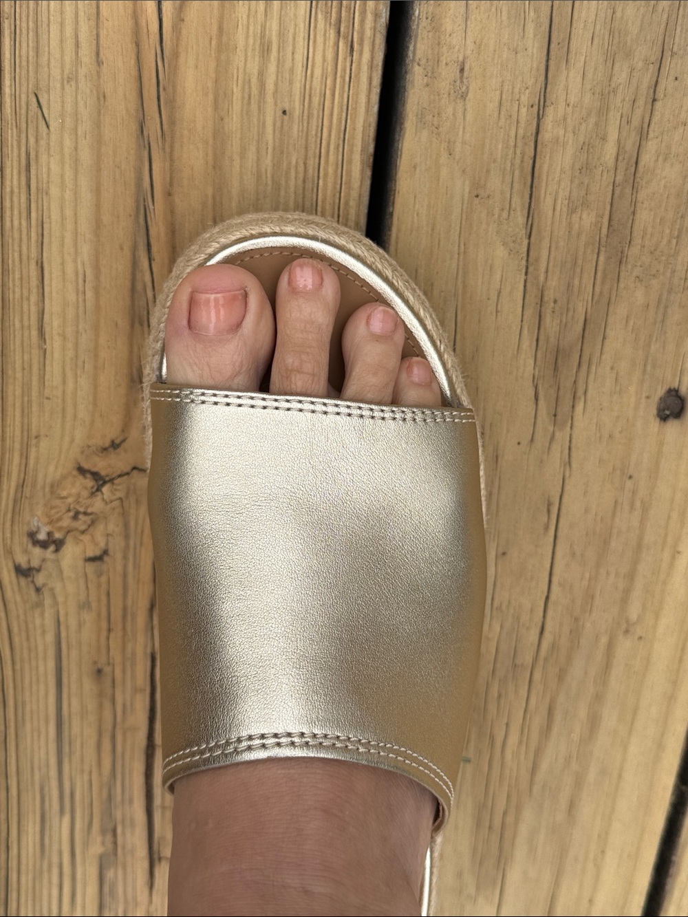Fitflop 8.5 Metallic Gold Platform Slide Sandals for Women - Picture 9 of 9